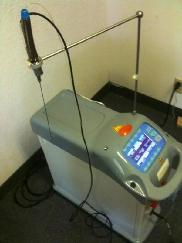2008 Cynosure SmartLipo 18 Watt with SmartSense For Sale - Image 3